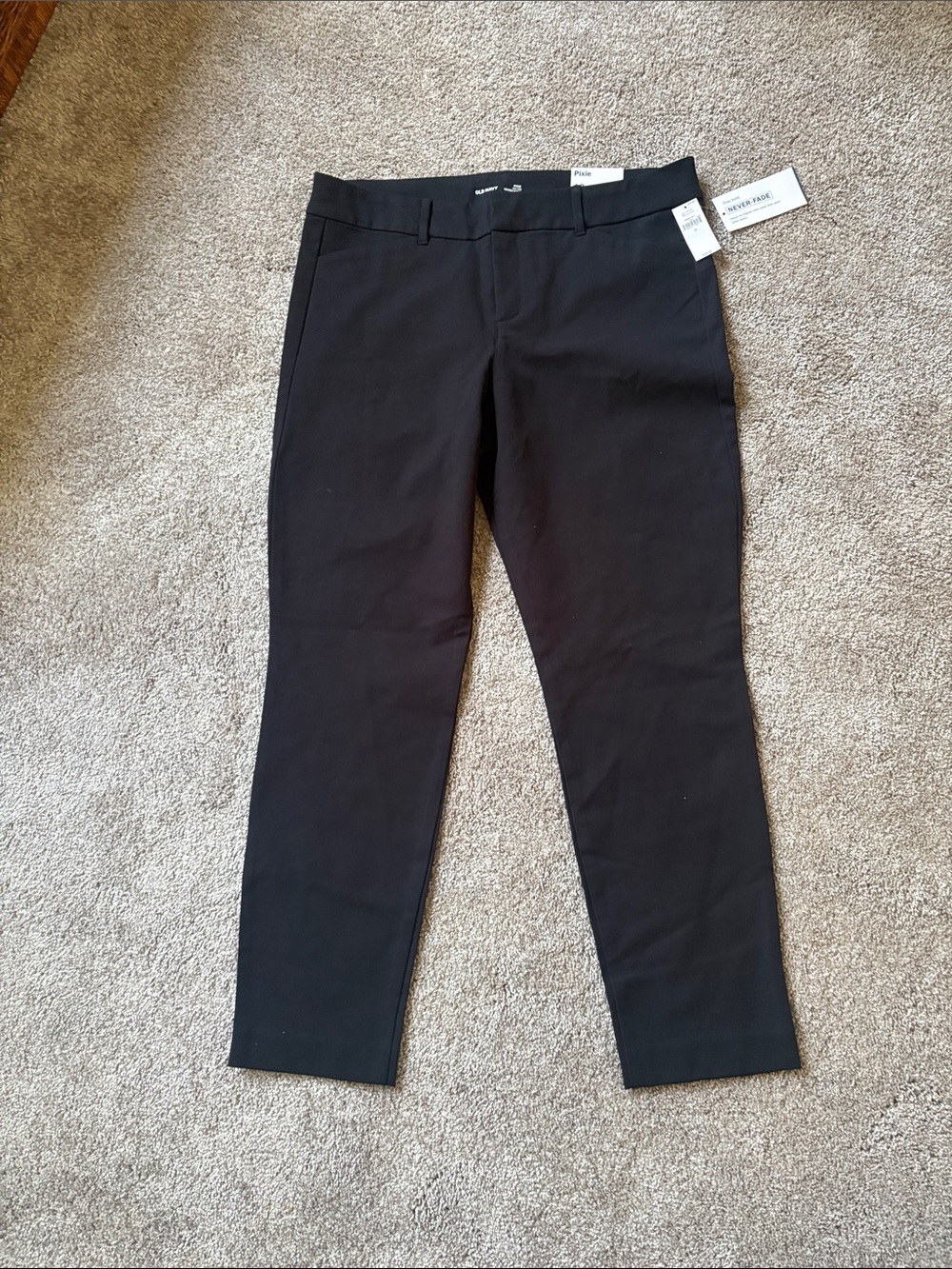 Old Navy Black Ankle-Length Women's Pants